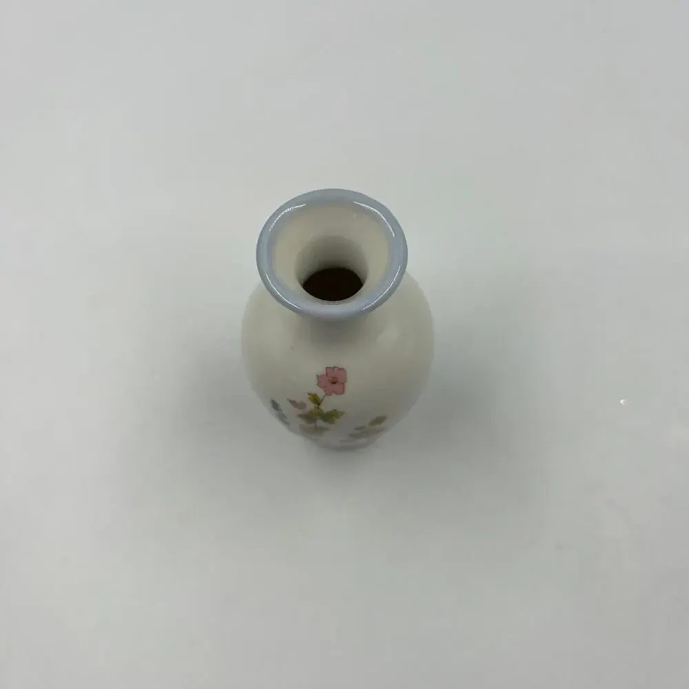 Vintage‎ Otagiri Floral White Bud Vase Mini Pink Blue Yellow Blooms Japan Made